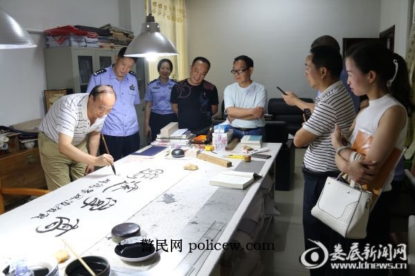 胡红湘：法治文化不是挂在墙上的标语，要真正走进干警心里、走进群众的生活里