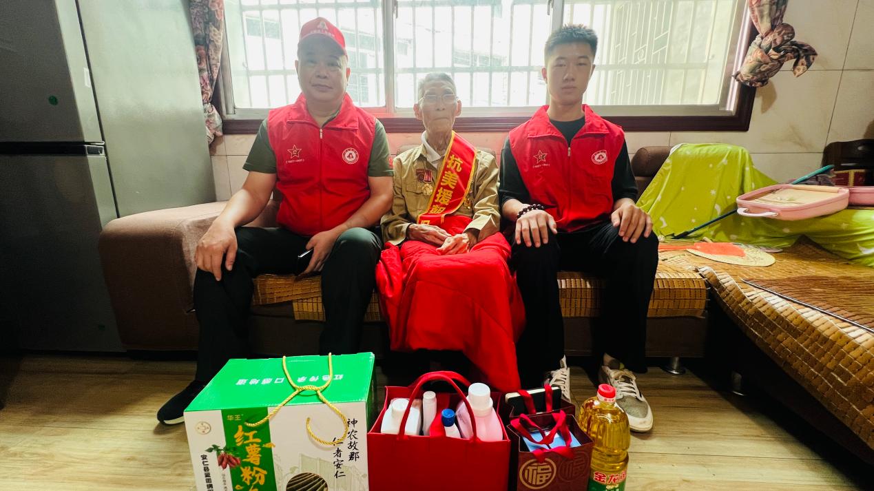 雷锋精神润桑榆 红色薪火敬功臣|宁乡开展抗美援朝老兵专项慰问活动 雷锋精神润桑榆 红色薪火敬功臣|宁乡开展抗美援朝老兵专项慰问活动
