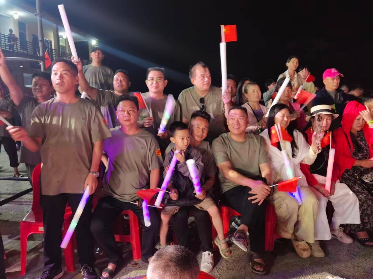 幽谷啸军魂，岁月鉴初心  ——记武警8730部队97届邵阳县籍战友八一龙瑶幽谷聚会