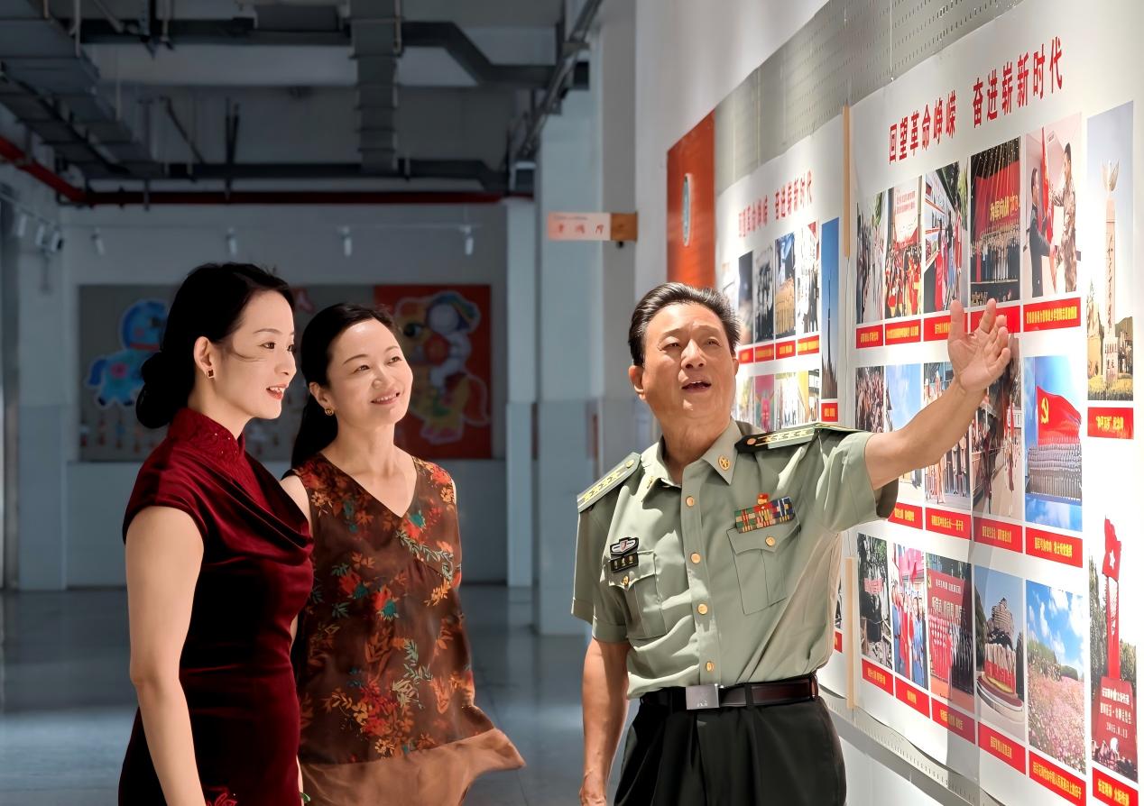 传承长征精神 走好少年新长征——岳麓一小北津城学校创新开启红色新学期 传承长征精神 走好少年新长征——岳麓一小北津城学校创新开启红色新学期