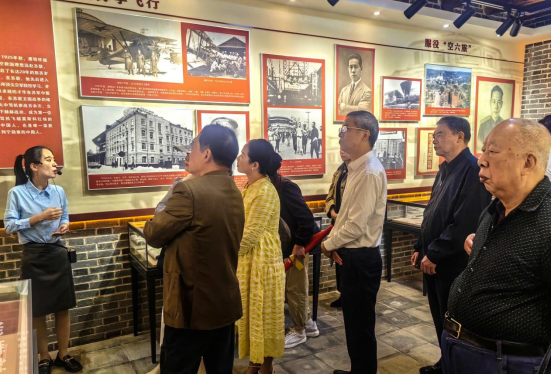 传承红色基因 践行健康使命 ——益阳市健康协会开展长征主题党日活动 传承红色基因 践行健康使命 ——益阳市健康协会开展长征主题党日活动