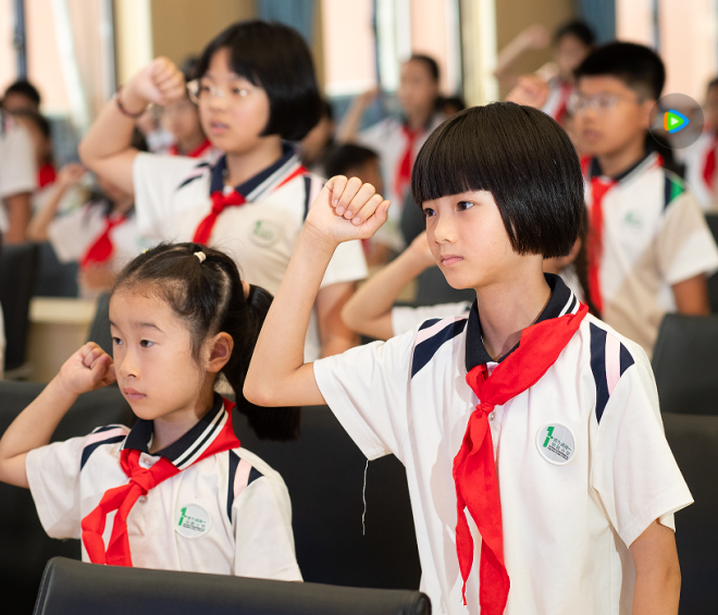 青竹湖湘一外国语学校第二附属小学｜队旗高扬逐梦行 红色薪火育新人